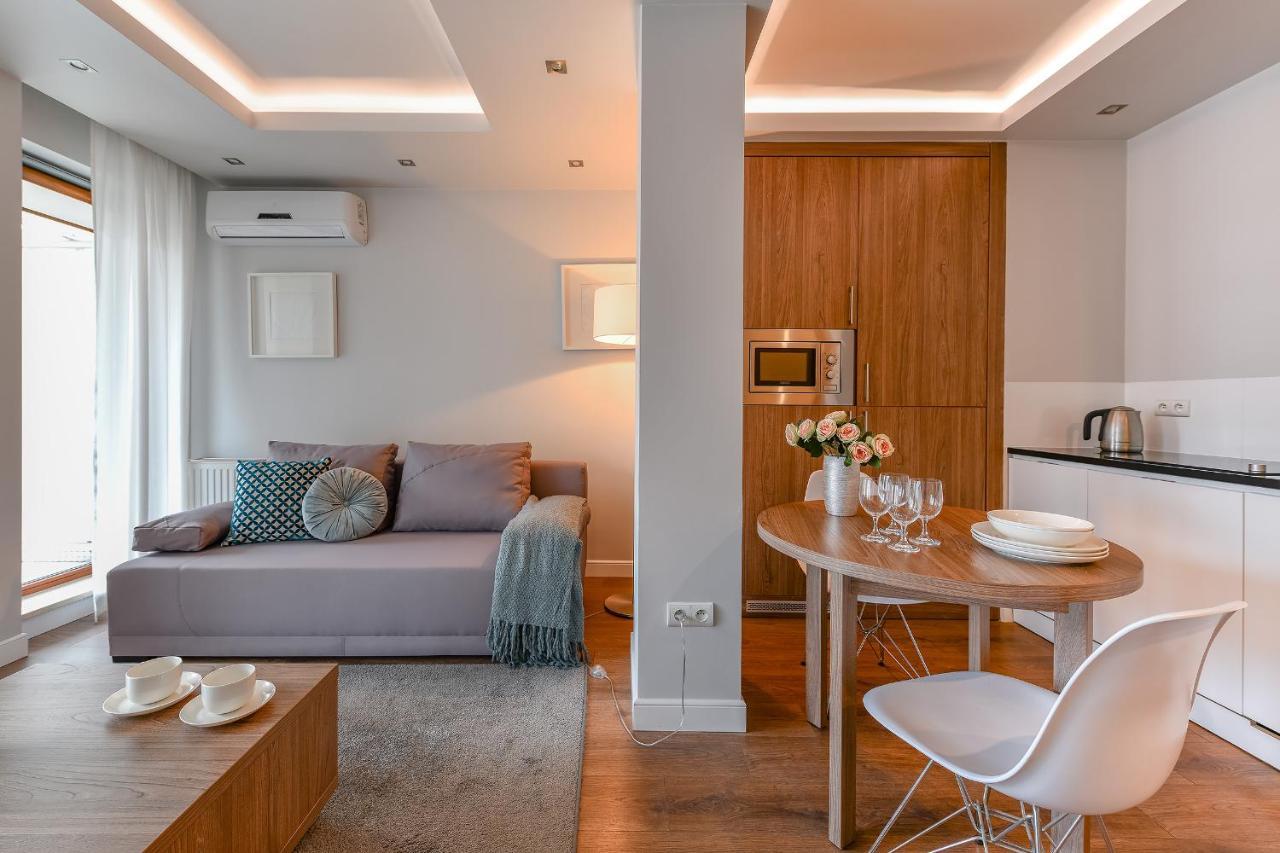 P&o Plac Europejski Apartament Warszawa